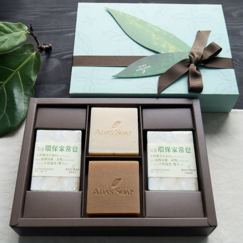 日日春風-手工皂禮盒
【明星四入裝】
－端午限定－